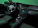 Jaguar X-Type 2002 года